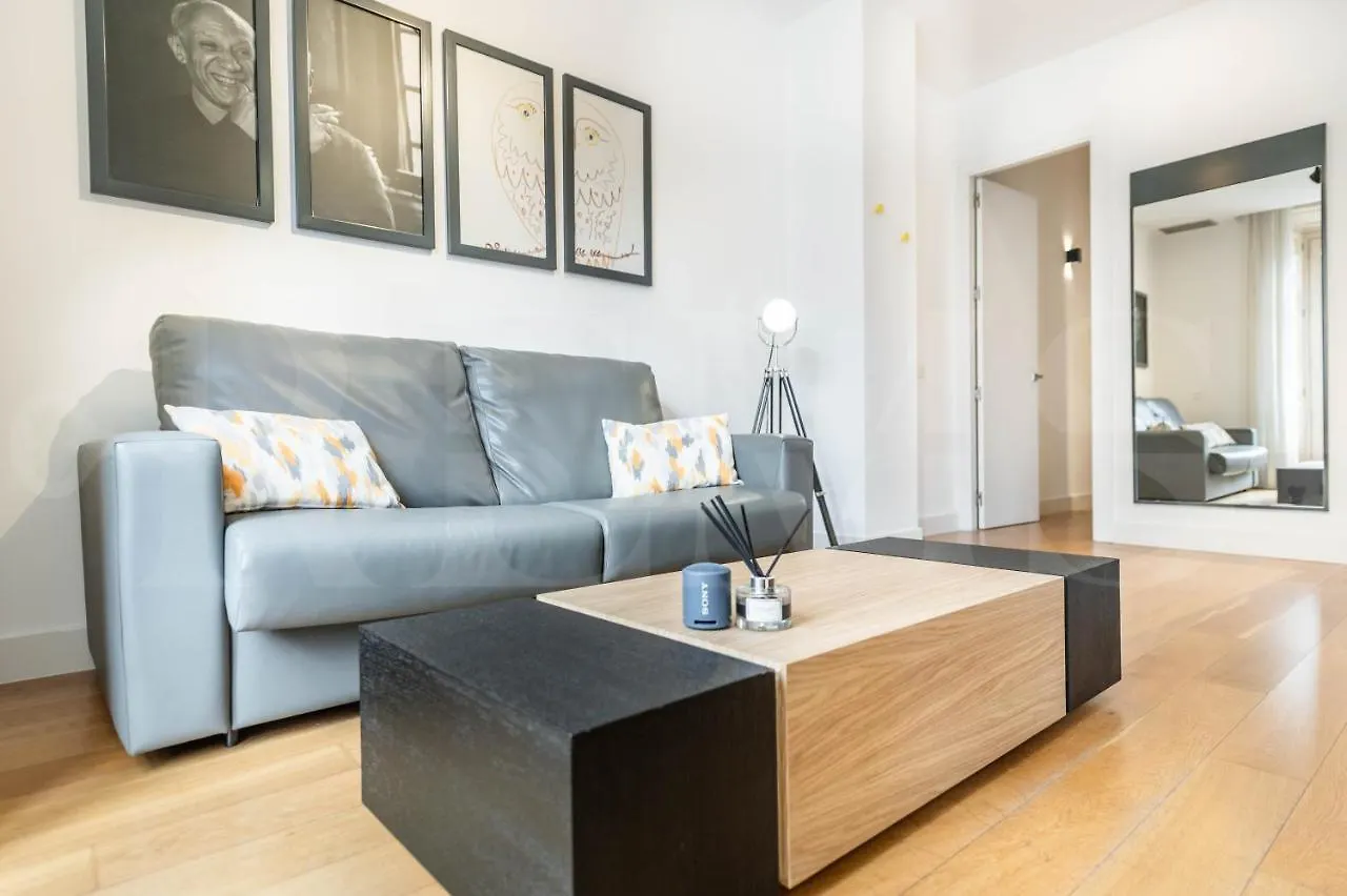 Luxe Apartment In The Historic Center By Rems 말라가 0*,  스페인