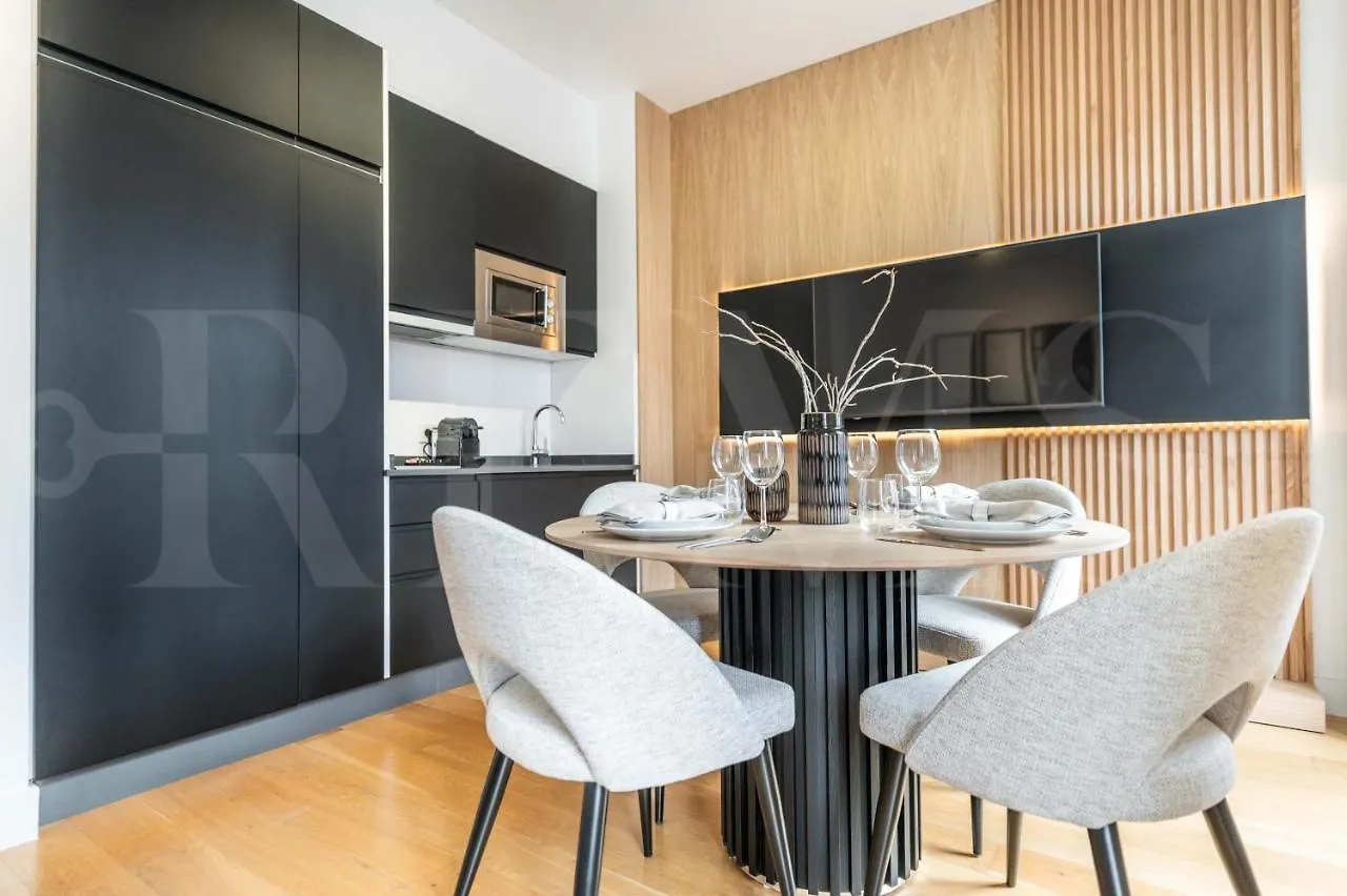 Luxe Apartment In The Historic Center By Rems 말라가 0*,  스페인